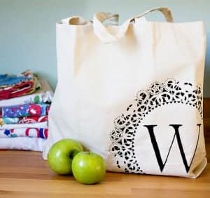 Doily tote bag