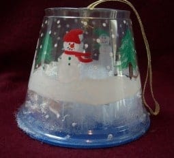 Snow Globe Christmas Ornament craft Snow Globe Christmas Ornament craft
