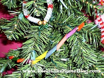 dyed-pasta-garland